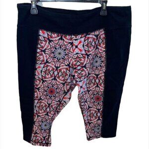 Rainbow Curves Workout Capris Size 18-20